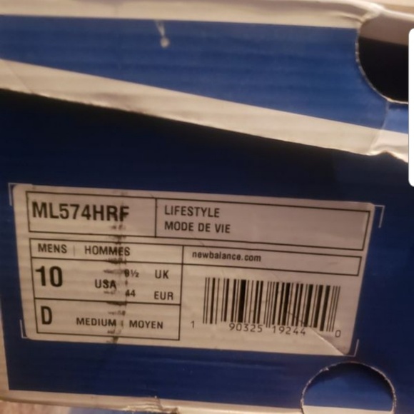 Men New Balance shoes - Picture 2 of 2